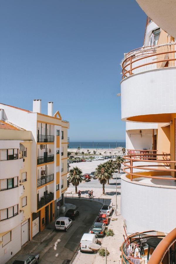 コスタ・ダ・カパリカCaparica Sunny House IIアパートメント エクステリア 写真